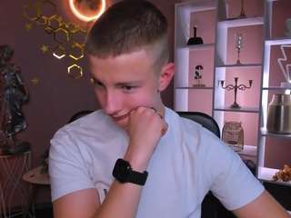 alex-mid1