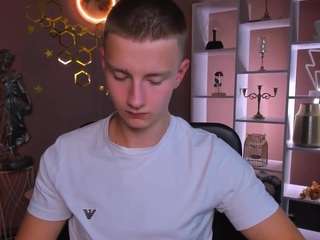 alex-mid1
