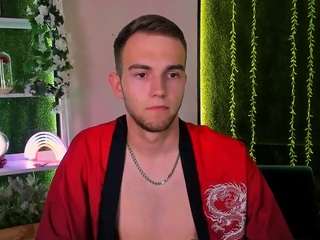 alex-mid1
