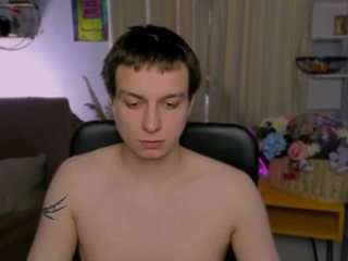 alex-mid1 live webcam show