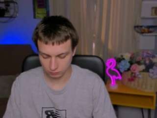 alex-mid1