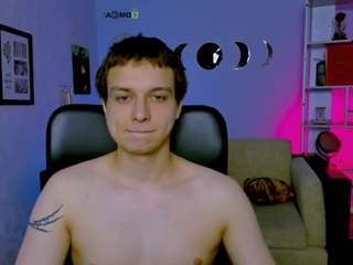 alex-mid1