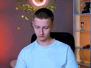 alex-mid1