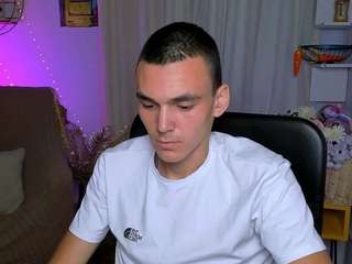 alex-mid1
