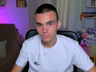 alex-mid1
