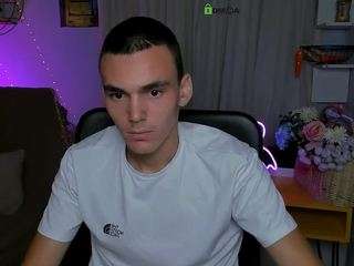 alex-mid1