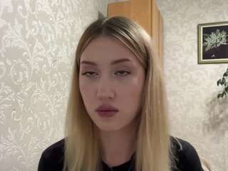 Mia live webcam show
