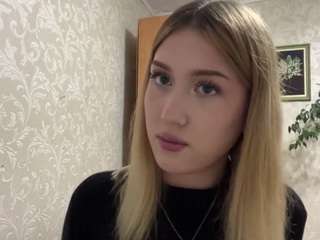 Mia live webcam show
