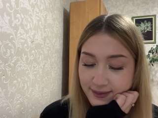 Mia live webcam show