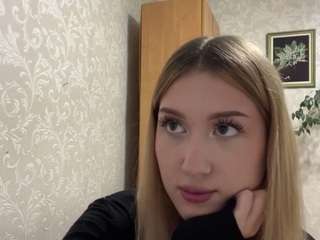 Mia live webcam show