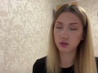 Live cam show with Mia