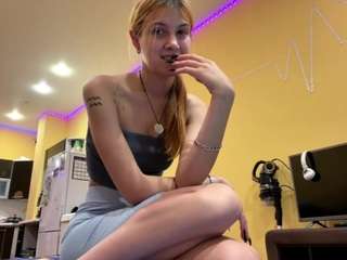 Lina live webcam show