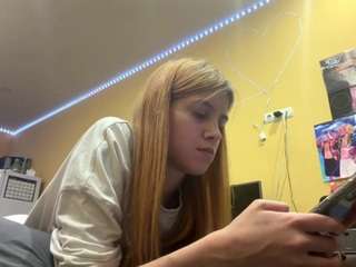 Live cam show with Lina