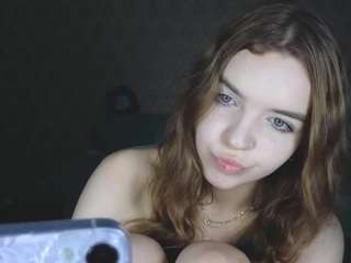 henny-cs live profile