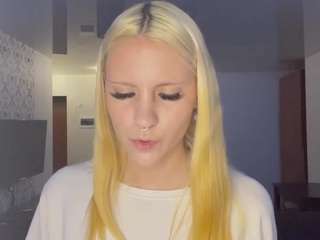 MedaSchur live webcam show