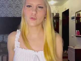 MedaSchur live webcam show