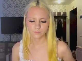 MedaSchur live webcam show