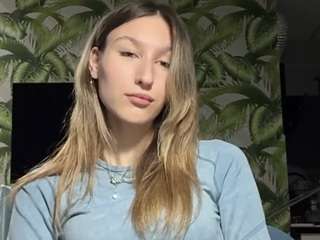 NarcisaBeazer live cam on CamSoda