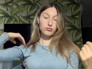 narcisabeazer live webcam show