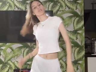 NarcisaBeazer live webcam show