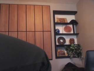 alex-levi live webcam show