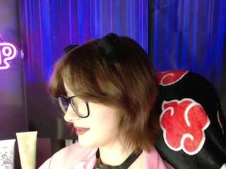 cherryxxluna live webcam show