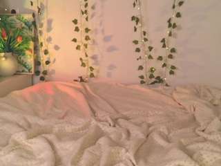 le modèle korichon est en webcam porno dans un show sur le site camsoda, il possède les tags suivants: young adult,brown eyes,teen 18,tease,tattoos,striptease,strip,skinny,sexy,red hair,orgasm,no drinking,natural,lush,lingerie,facial piercings,dildo or vibrator,hd,white,big tits