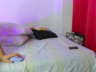 abbymoons live webcam show