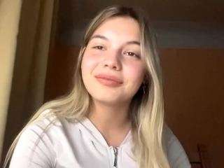 aleasededinas live profile