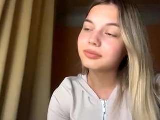 aleasededinas live profile