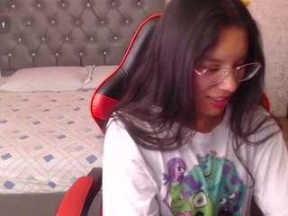 cherrysummers live webcam show