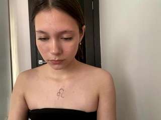 destinylatourette live webcam show