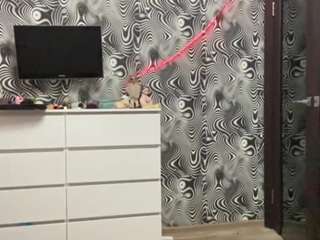 DestinyLatourette live webcam show