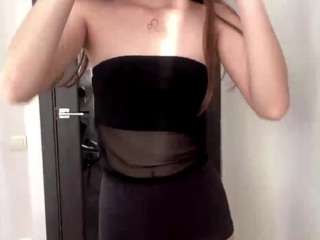 destinylatourett... Live Webcam on CamSoda