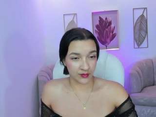 kiara-wren live webcam show