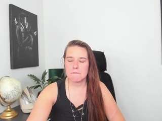 Live cam show with LadyAlessa