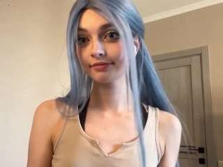 Live cam show with Olivia