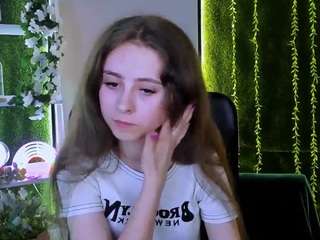 lily-sin1 live webcam show