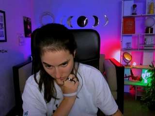 lily-sin1 live profile