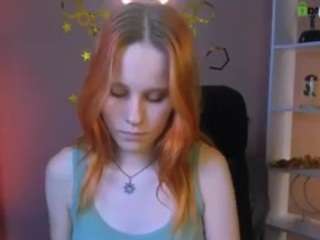 lily-sin1 live webcam show