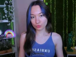 lily-sin1 live webcam show