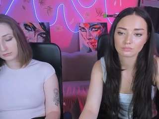 lily-sin1 live webcam show