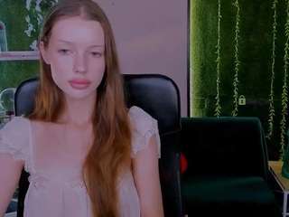lily-sin1 live webcam show