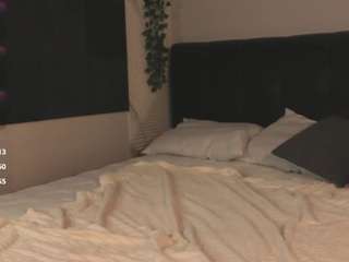 lunefallenstar live webcam show
