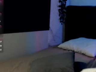 Lune live cam preview