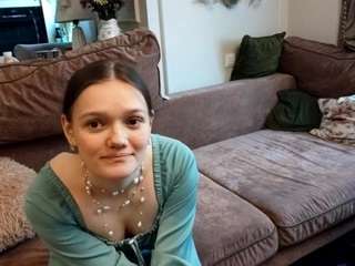 madgerounsaville live webcam show