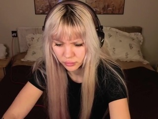 MonroSugar live cam preview