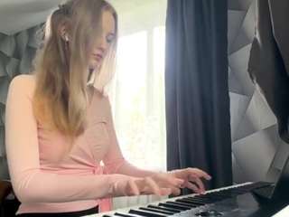 rebbecabezak Sex Cam Show