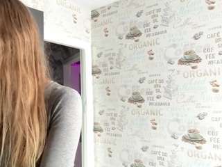 Grace live cam preview