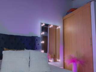 AllieCollins live webcam show